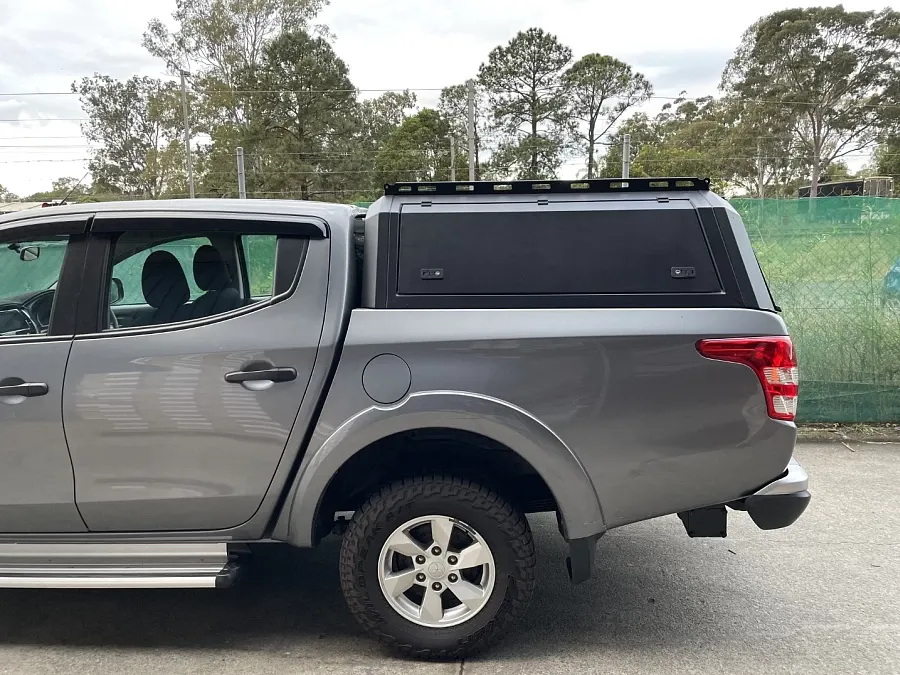 Raw Vehicle Image